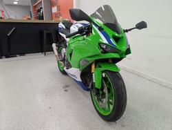 2024 Kawasaki NINJA ZX-6R 40TH ANNIVERSARY Green