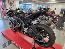 2024 Honda CBR1000RR-R SP (FIREBLADE) ABS Black