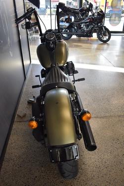2017 HARLEY-DAVIDSON FLSS SOFTAIL SLIM S