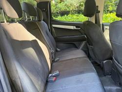 2017 Isuzu D-MAX LS-M