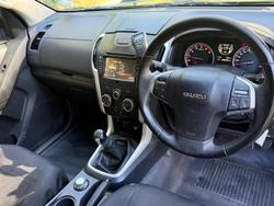 2017 Isuzu D-MAX LS-M