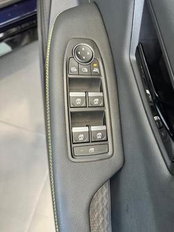 2024 Renault Megane E-Tech Techno EV60 XCB MY24 Night Blue with Diamond Black roof