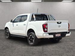 2021 Nissan Navara ST-X