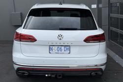 2019 Volkswagen Touareg 190TDI Launch Edition