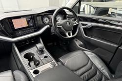 2019 Volkswagen Touareg 190TDI Launch Edition