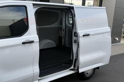 2024 Ford Transit Custom Trend SWB