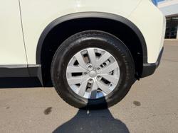 2025 KGM Musso ELX Q261 MY26 4X4 Dual Range Grand White