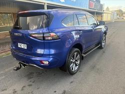 2022 Isuzu MU-X LS-T