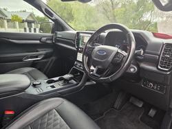 2023 Ford Everest Platinum