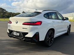 2025 BMW X4 M40i