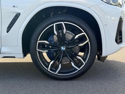 2025 BMW X4 M40i