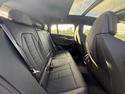 2025 BMW X4 M40i