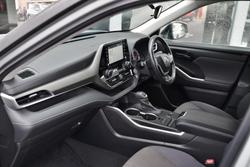 2022 Toyota Kluger GX