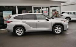 2022 Toyota Kluger GX