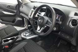 2021 Nissan Navara SL