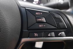 2021 Nissan Navara SL