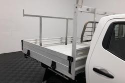 2021 Nissan Navara SL