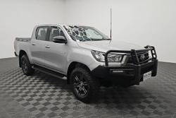 2023 Toyota Hilux SR