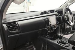 2023 Toyota Hilux SR