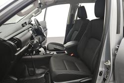 2023 Toyota Hilux SR