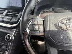2024 Toyota Landcruiser VX