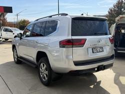 2024 Toyota Landcruiser VX