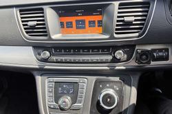 2021 LDV G10 + SV7C Blanc White