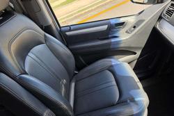 2021 LDV G10 + SV7C Blanc White