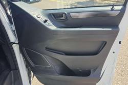 2021 LDV G10 + SV7C Blanc White