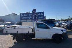 2022 Toyota Hilux Workmate