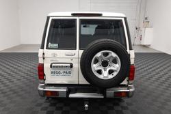 2022 Toyota Landcruiser GXL