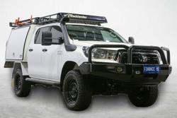 2020 Toyota Hilux SR5