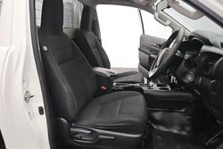 2020 Toyota Hilux SR