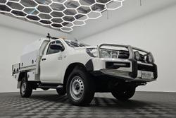 2020 Toyota Hilux SR