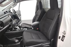 2020 Toyota Hilux SR