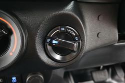 2020 Toyota Hilux SR