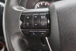 2020 Toyota Hilux SR