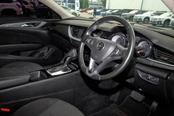 2019 Holden Commodore LT