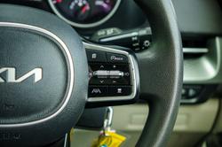 2022 Kia Carnival S
