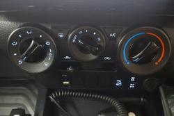 2021 Toyota Hilux SR