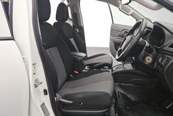 2022 Mitsubishi Triton GLX