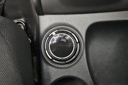 2022 Mitsubishi Triton GLX