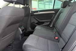 2022 Volkswagen Passat 140TSI Business