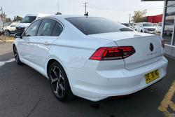 2022 Volkswagen Passat 140TSI Business