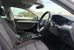 2022 Volkswagen Passat 140TSI Business