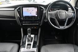 2021 Isuzu MU-X LS-T