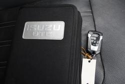 2021 Isuzu MU-X LS-T