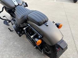 2018 HARLEY-DAVIDSON FXBB STREET BOB Grey