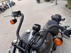 2018 HARLEY-DAVIDSON FXBB STREET BOB Grey