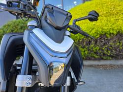 2024 CFMOTO 450 NK White